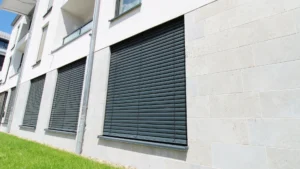 Outdoor blinds