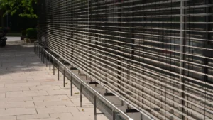 Outdoor blinds